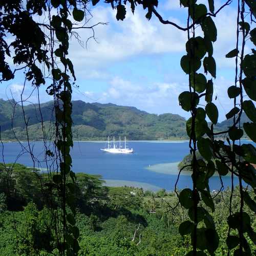 Maroe Bay Belvedere, French Polynesia