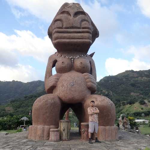 Tiki Tuhiva Giant Statue, French Polynesia