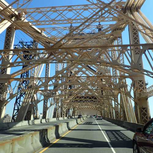 Ed Koch Queensboro Bridge, United States