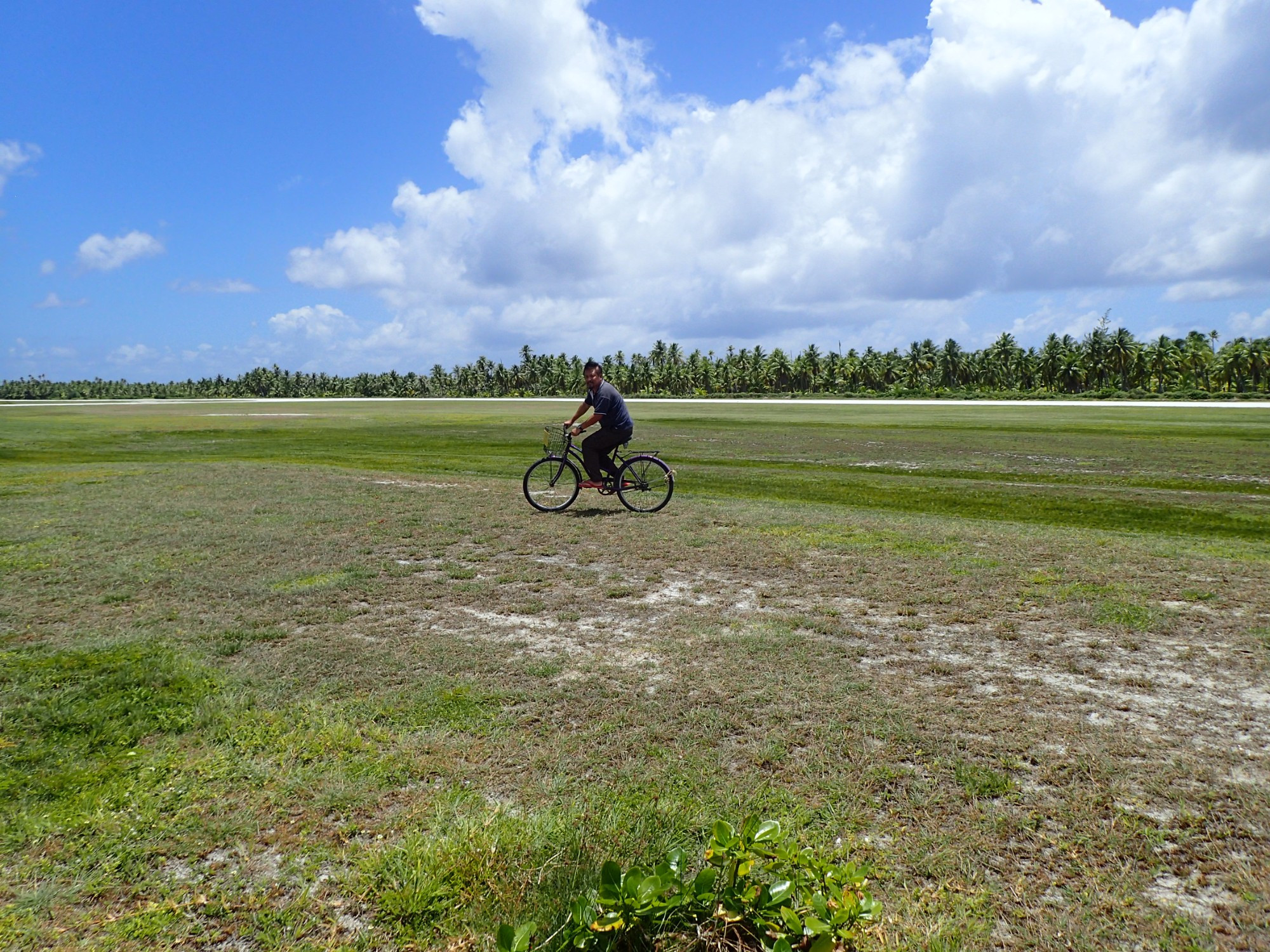 Tikehau Airport, French Polynesia