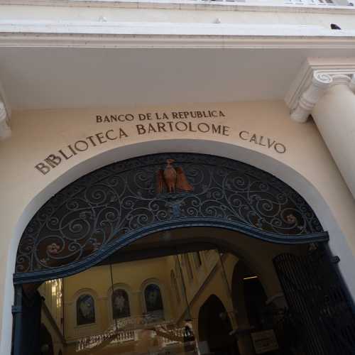 Biblioteca Bartolome Calvo, Колумбия