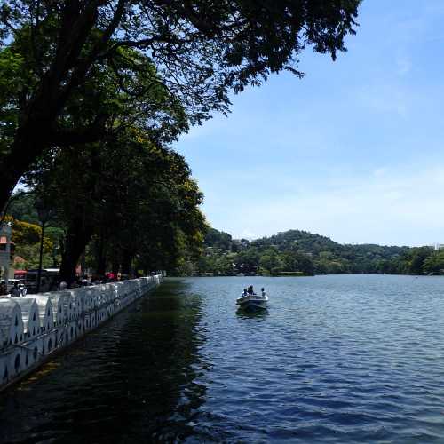 Kandy Lake, Sri Lanka