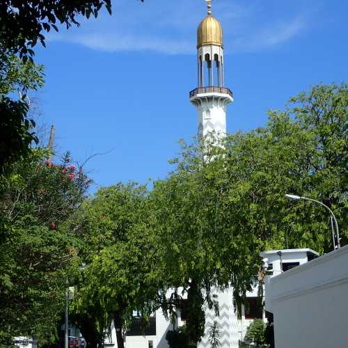 Masjid Al Sultan Minaret, Мальдивские о-ва