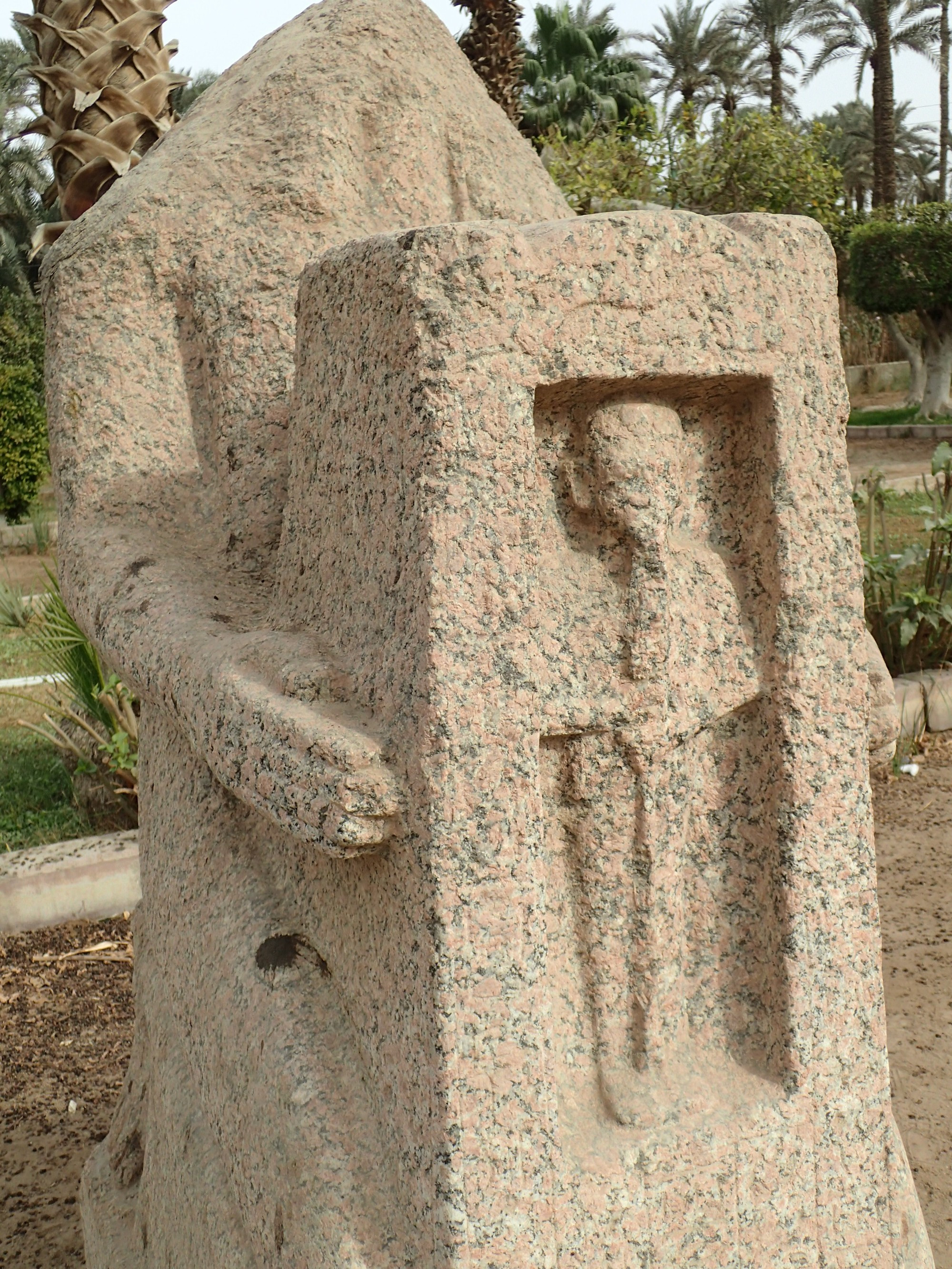 Naos Statue, Египет