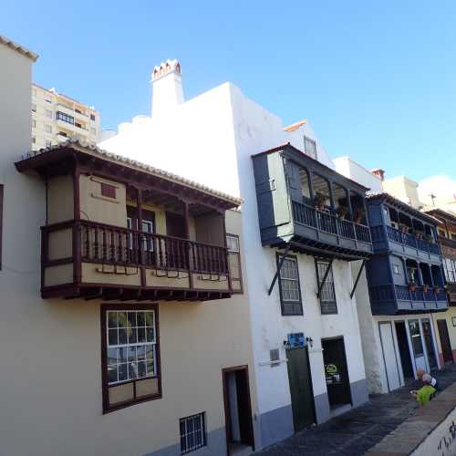 Balcones de Avenida Maritima