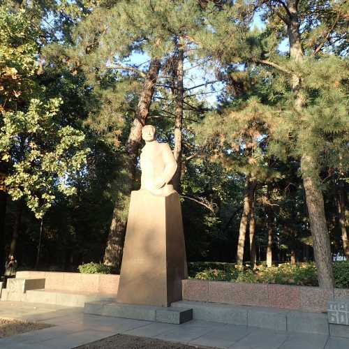 Tokash Botkin Statue, Kazakhstan