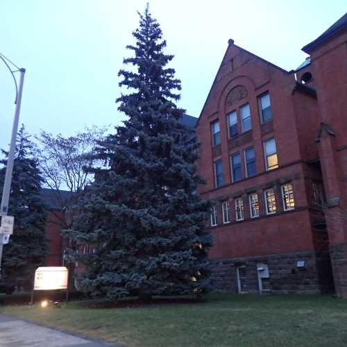 Wycliffe College, Canada