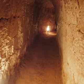 Ben Dinh Tunnel photo