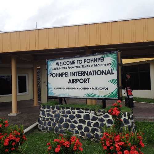 Pohnpei International Airport, Федеративные Штаты Микронезии