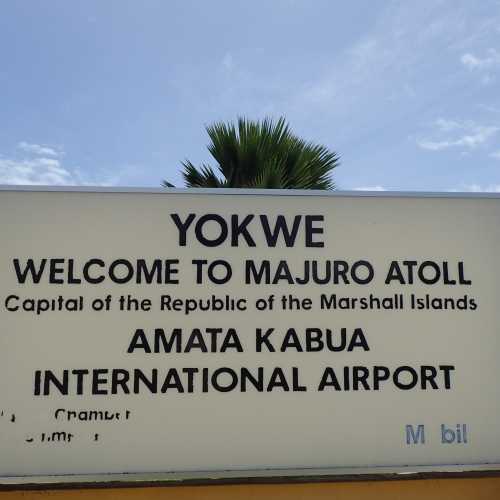 Amata Kabua International Airport, Маршалловы Острова