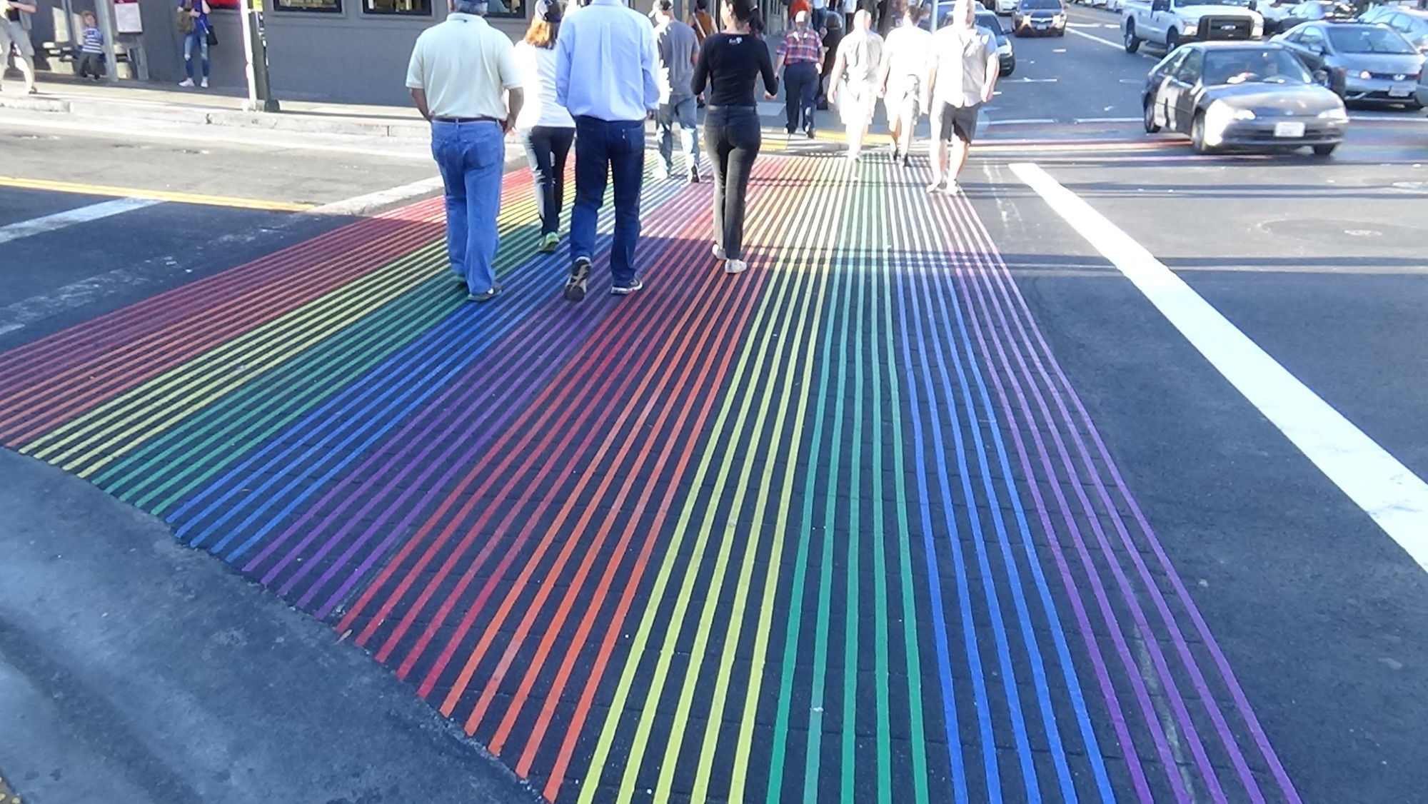 Rainbow Crosswalk, США