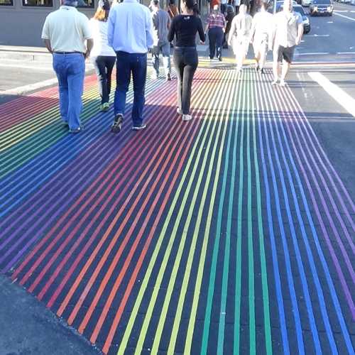 Rainbow Crosswalk, США