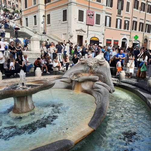 Fontana della Barcaccia, Italy