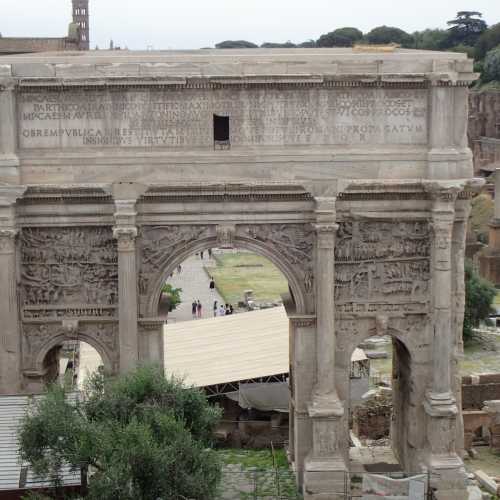 Arch of Septimius Severus, Italy