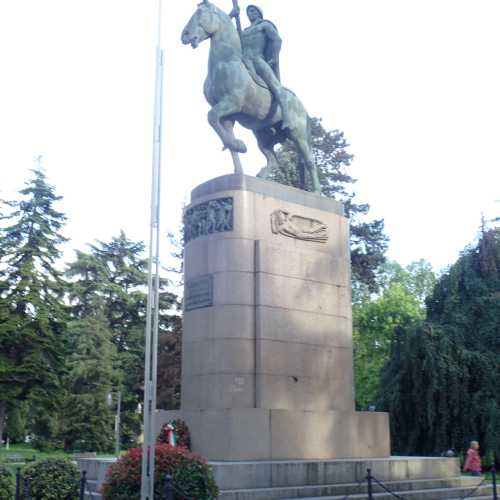 Monumento Caduti 1' Guerra Mondiale, Italy