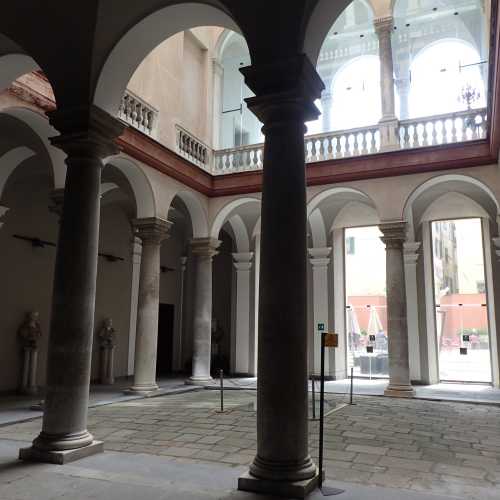 Palazzo Rosso, Italy