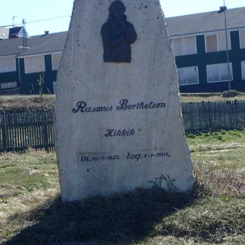 Rasmus Berthelsen Kikkik Memorial, Greenland