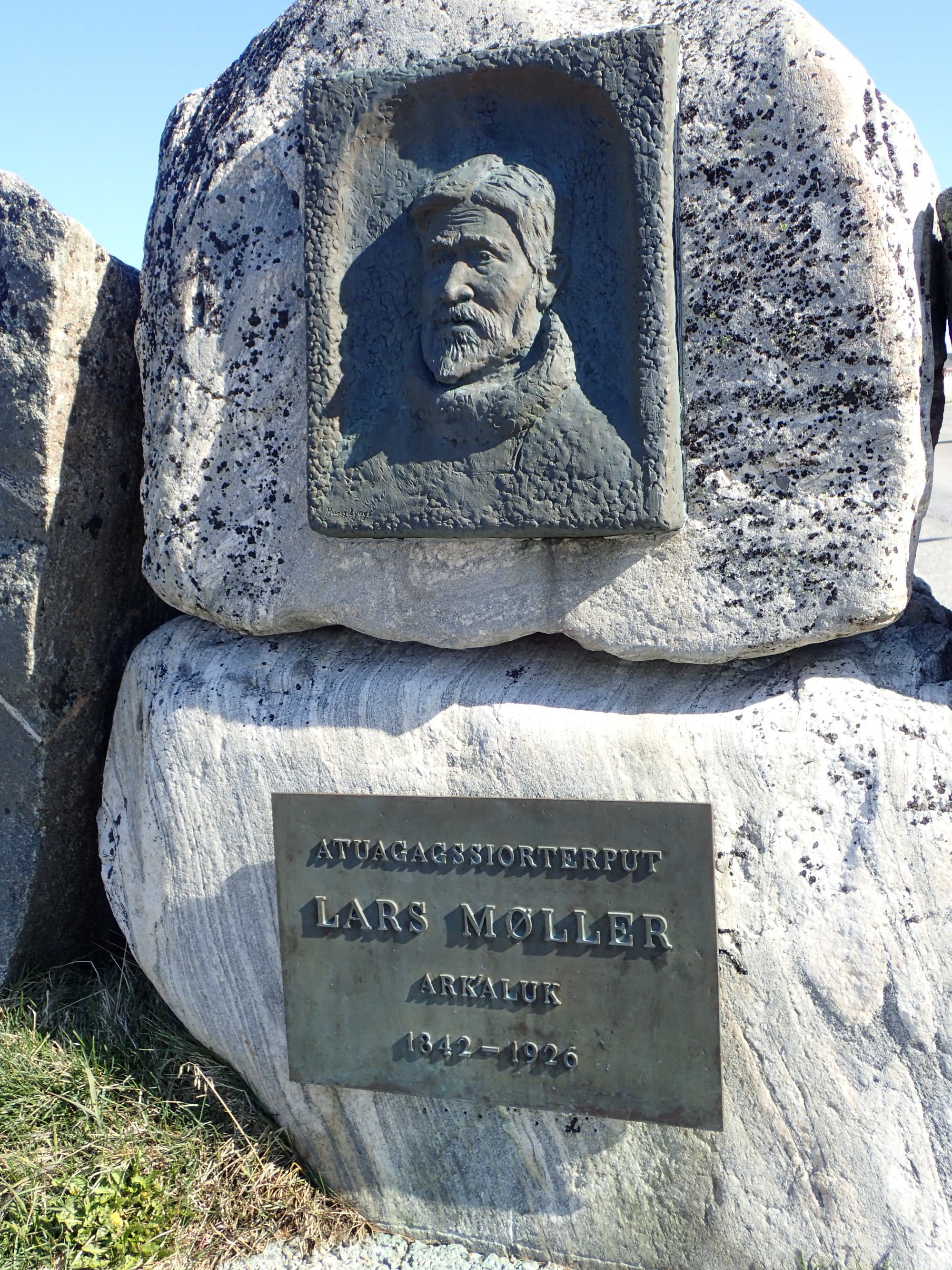 Lars Moller Memorial, Greenland