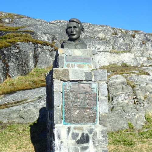 Jonathan Petersen Memorial, Greenland