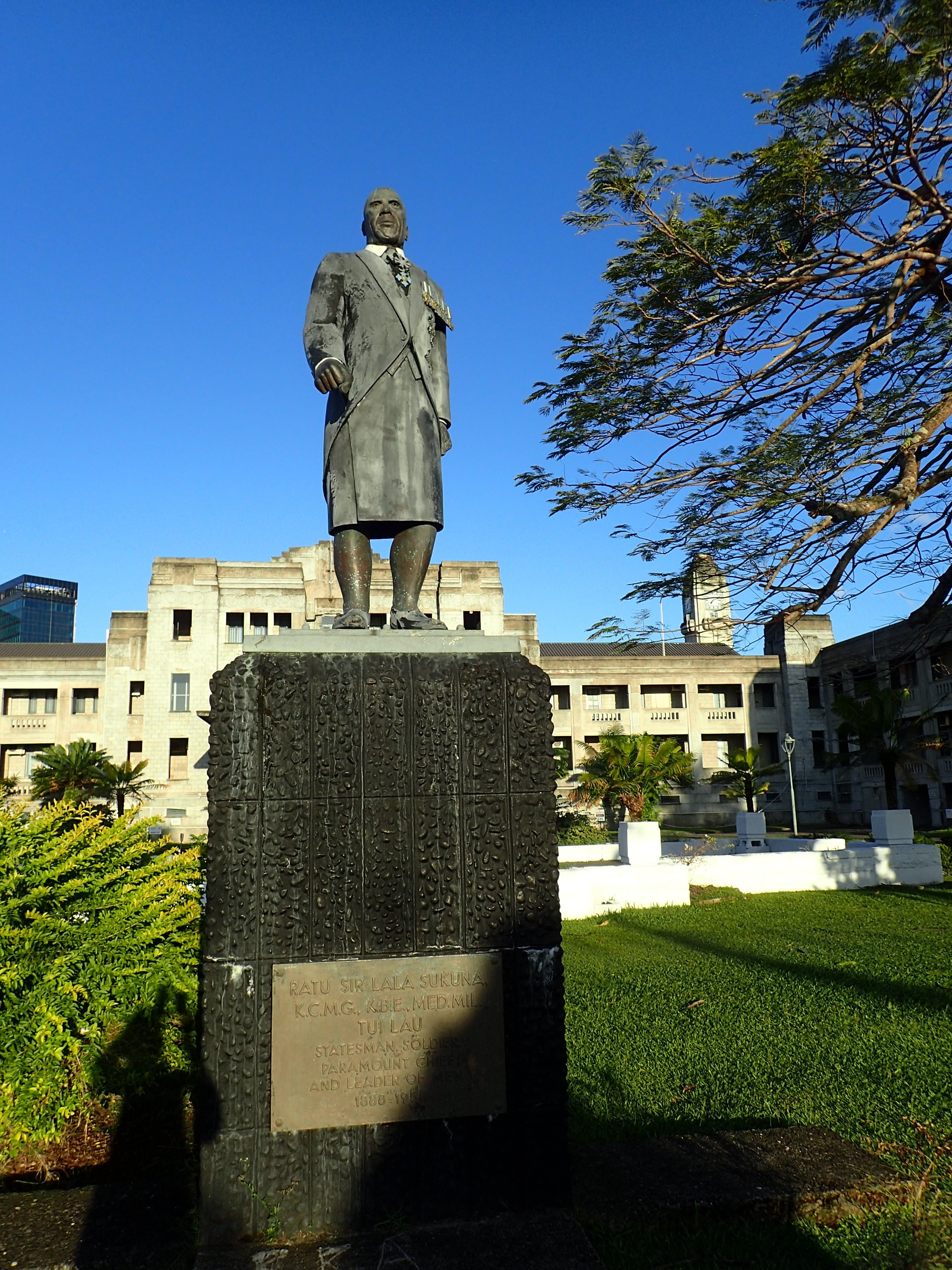 Ratu Sir Lala Sukuna Statue, Fiji