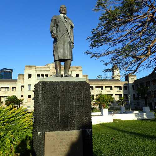 Ratu Sir Lala Sukuna Statue, Fiji