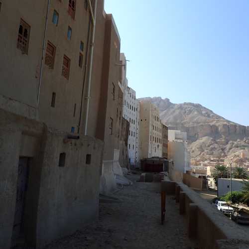 Western City Wall, Yemen