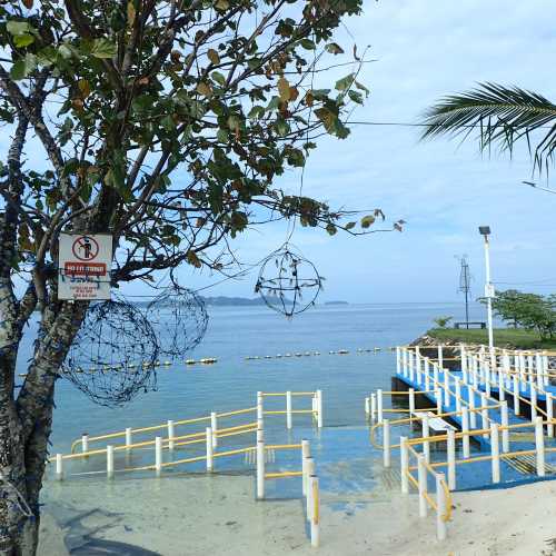 Airai Public Playground, Палау
