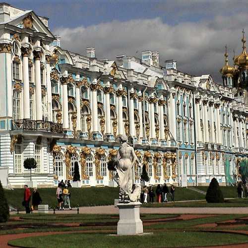 Екатерининский дворец, Россия