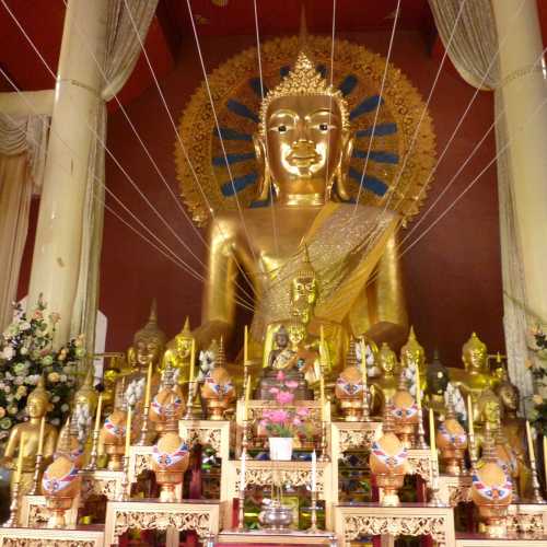 Wat Phra Singh photo