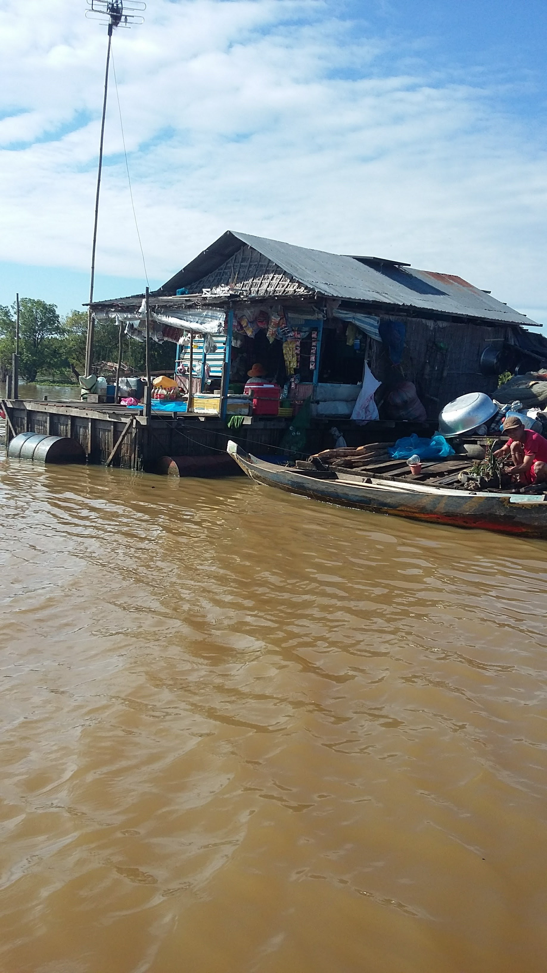 Ton Le Sap lake, floating village, Cambodia 
