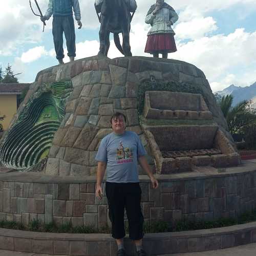 .aras town Square, Sacred Valley Peru