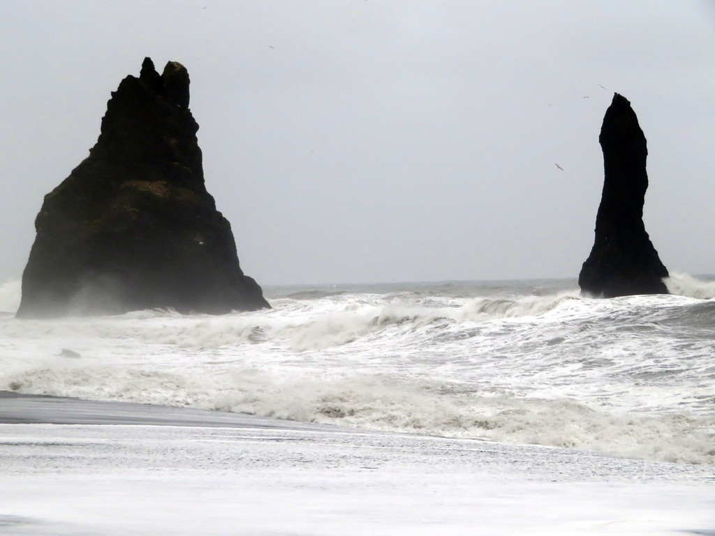 Reynisfjara the Black Sand Beach, Исландия