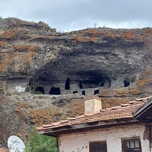 Sakaeli Peri Bacaları and Kaya Mezarları, Turkey