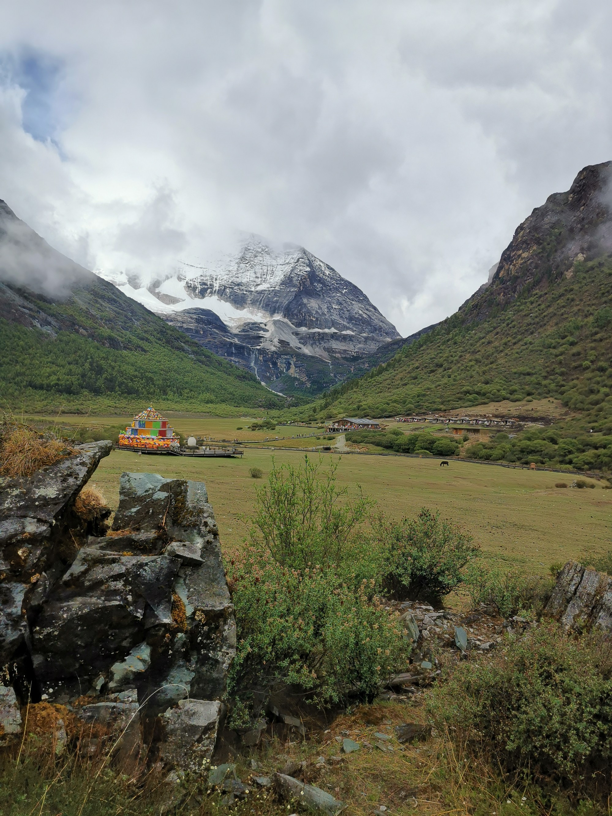 daocheng, China