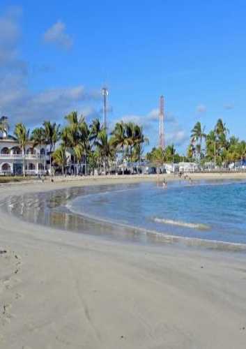 Puerto Villamil photo