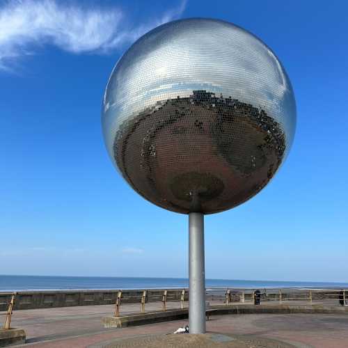 Mirror Ball, Великобритания