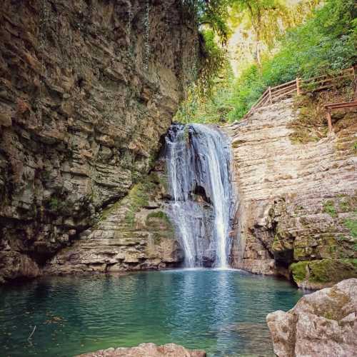 Ольгинский водопад, Абхазия