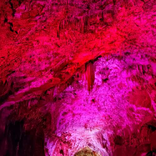 Пещера Прометея, Грузия