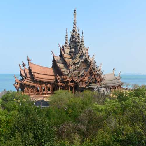 Храм Истины, Таиланд