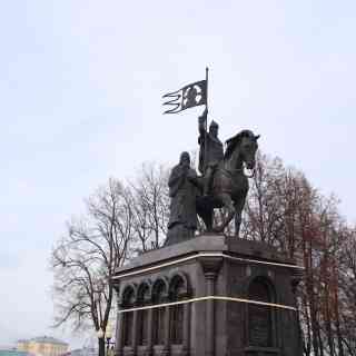 Monument to Prince Vladimir and Saint Fedor