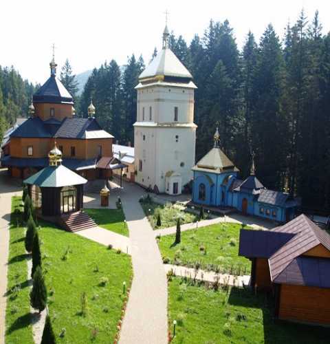 Манявский Кресто-Воздвиженский мужской монастырь, Украина