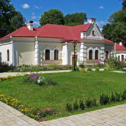 Музей "Дом Генерального судьи Левобережной Украины Кочубея", Украина
