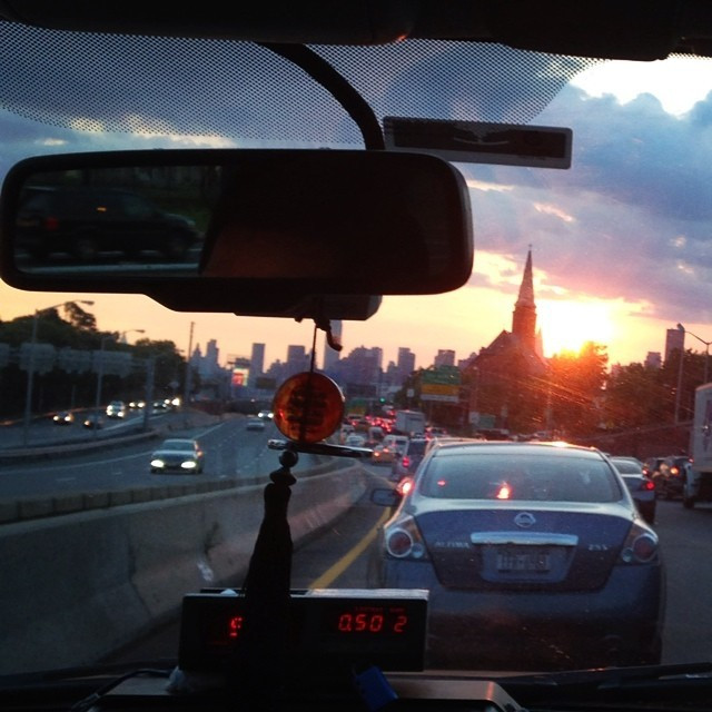 в такси до Манхэттена, 2014