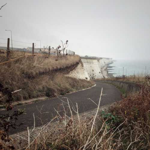 Brighton's cliffs, Великобритания