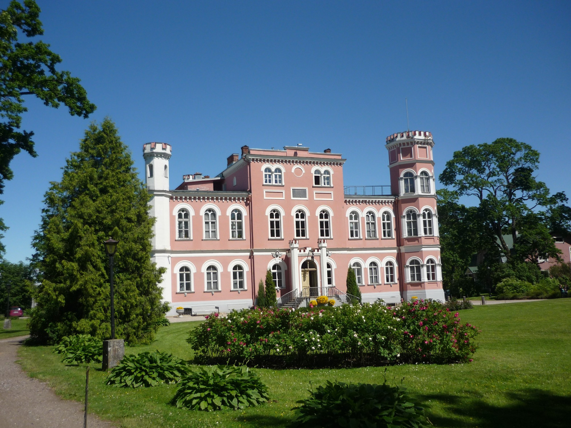 Бирини, Латвия