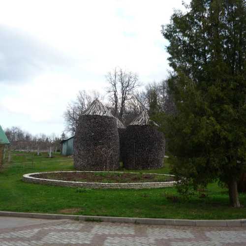 Пюхтицкий монастырь, Эстония