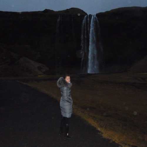 Водопад Квернуфосс, Исландия