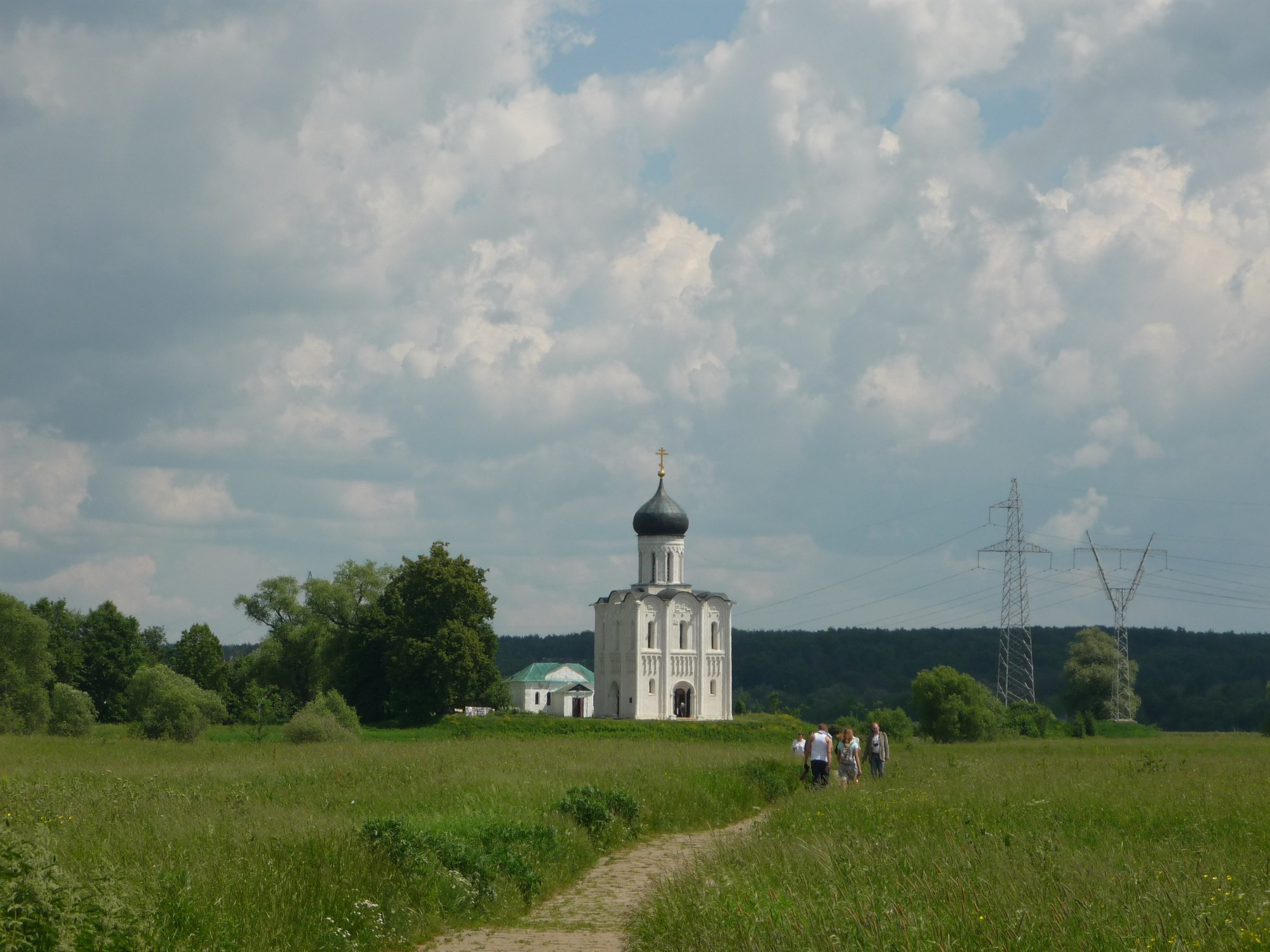 Церковь Покрова на Нерли, Россия