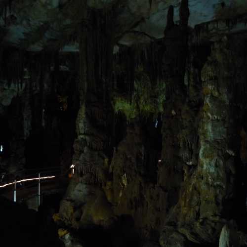 Пещера апостола Павла, Греция