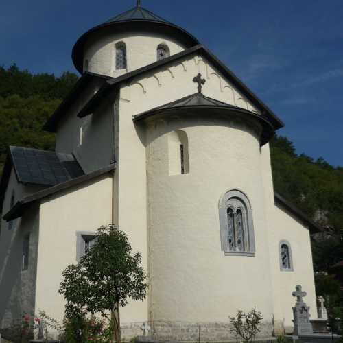 Монастырь Довлица, Черногория